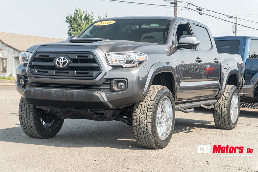 2016 Toyota Tacoma Image 5