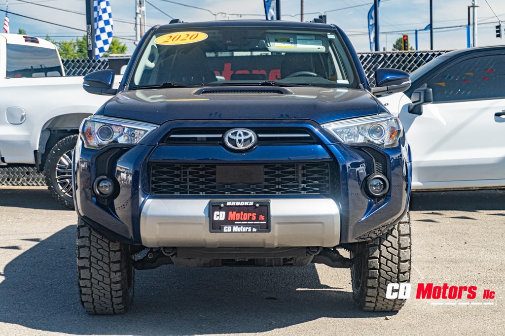 2020 Toyota 4Runner Image 3