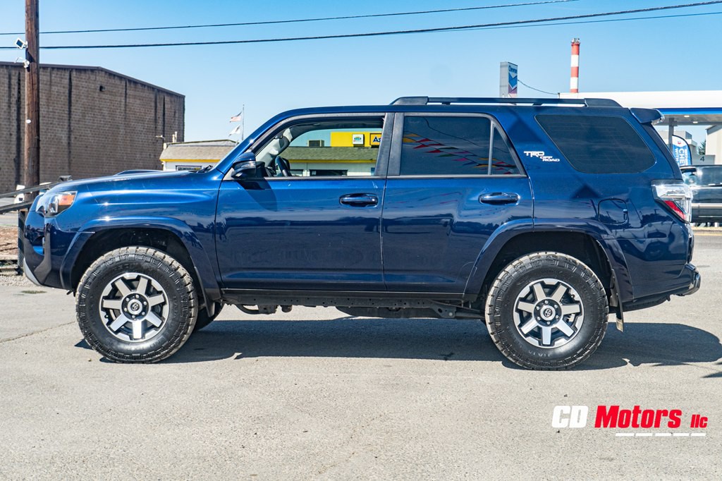 2020 Toyota 4Runner Image 6