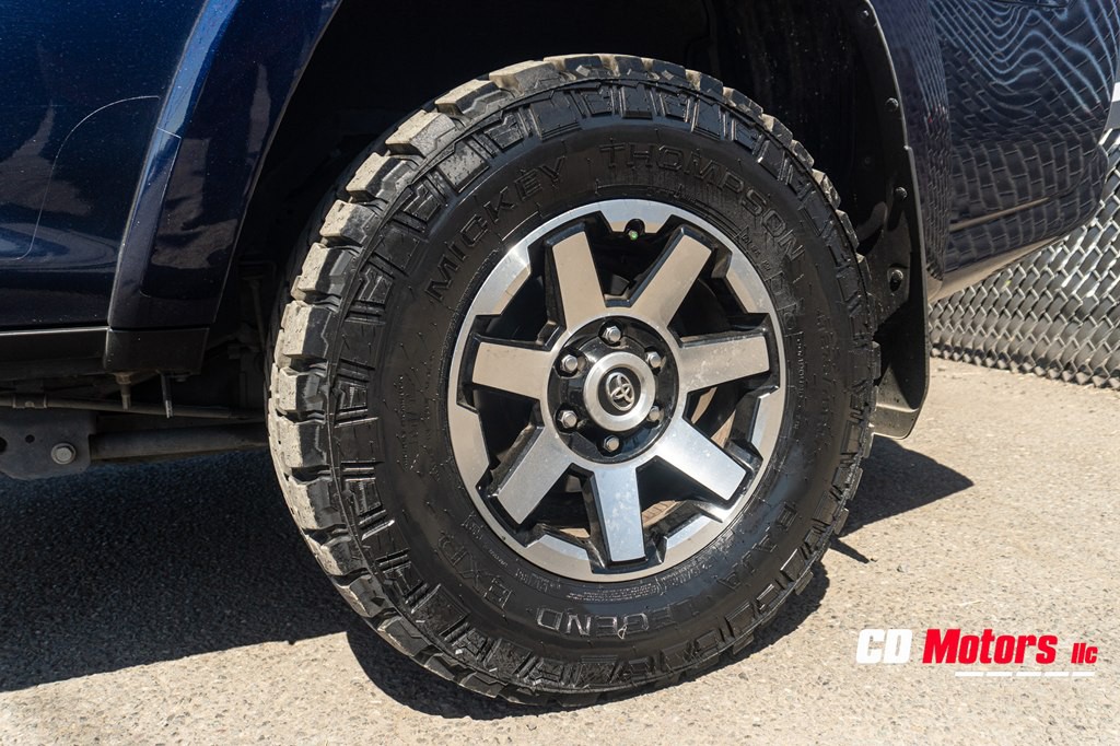 2020 Toyota 4Runner Image 7