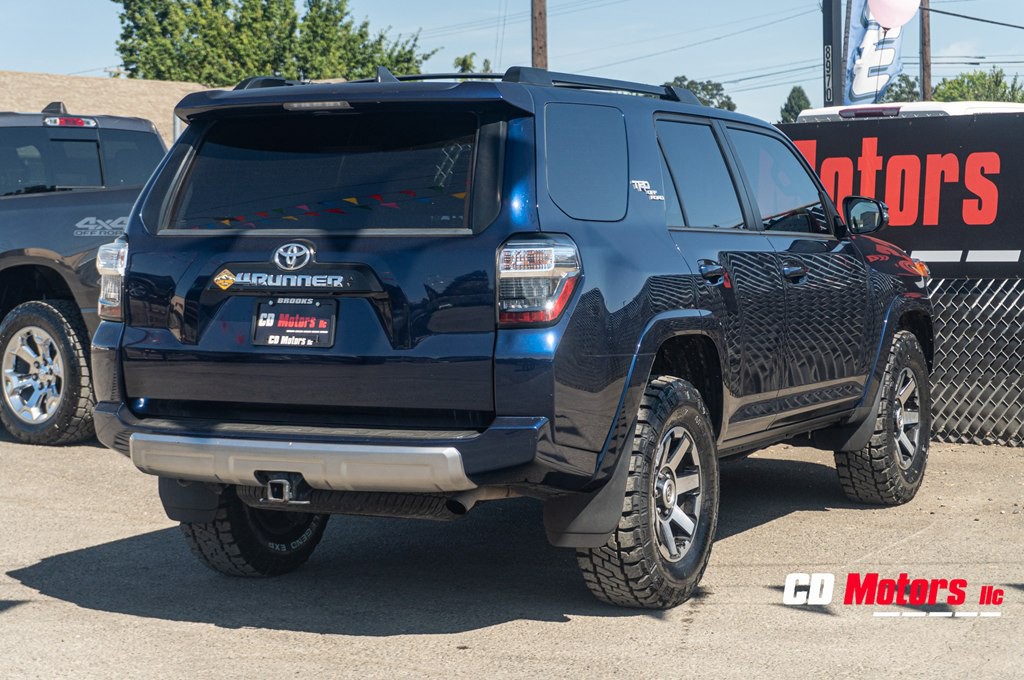 2020 Toyota 4Runner Image 10