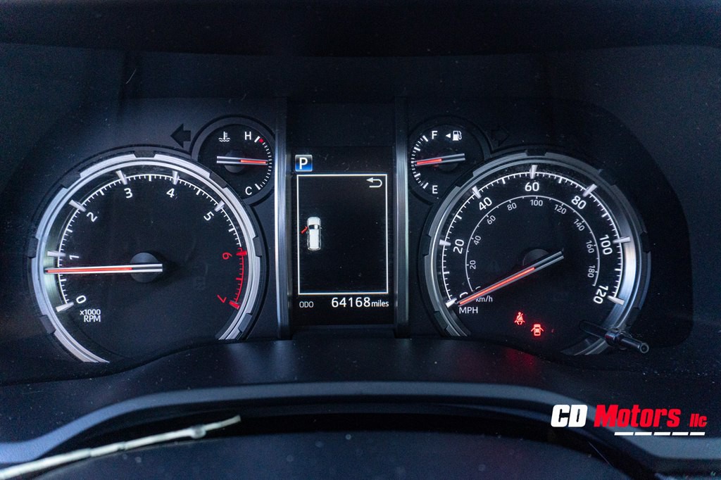 2020 Toyota 4Runner Image 14