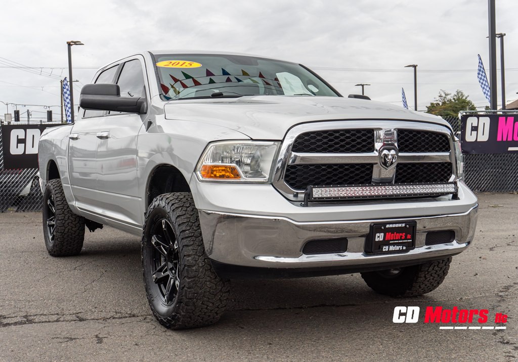 2015 RAM 1500 Image 2