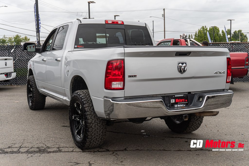 2015 RAM 1500 Image 7