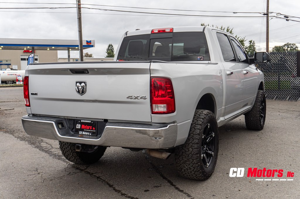 2015 RAM 1500 Image 9