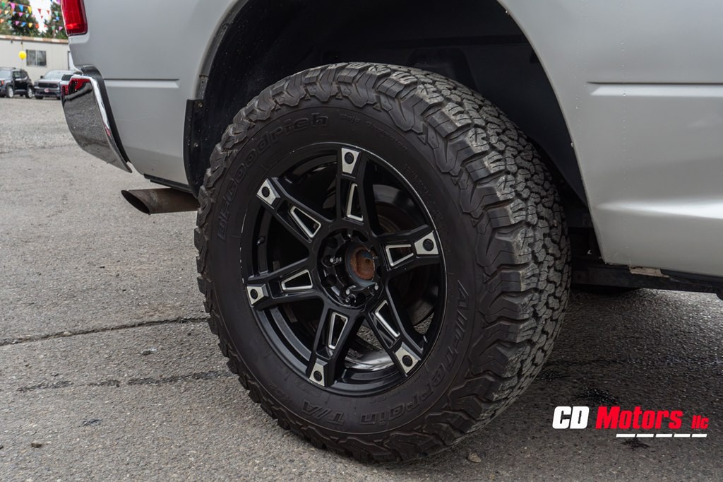 2015 RAM 1500 Image 11