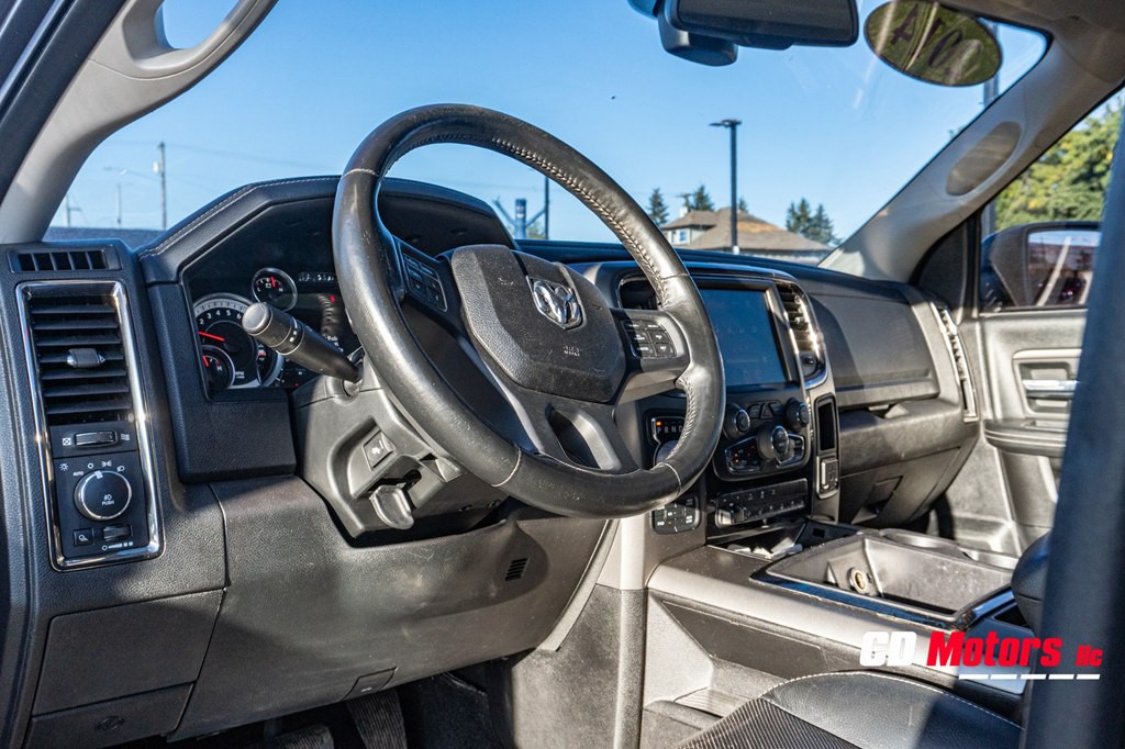 2014 RAM 1500 Image 12