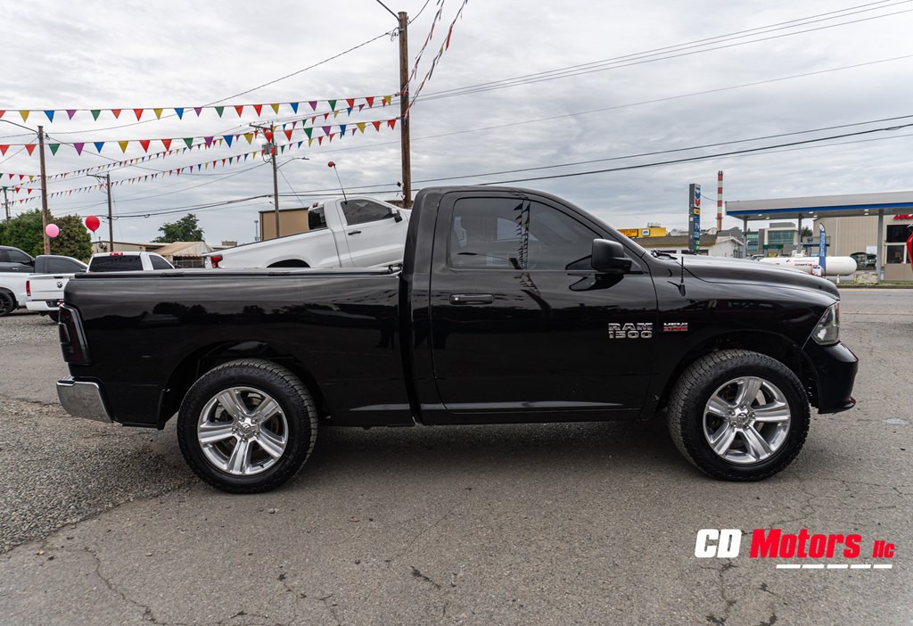 2014 RAM 1500 Image 10