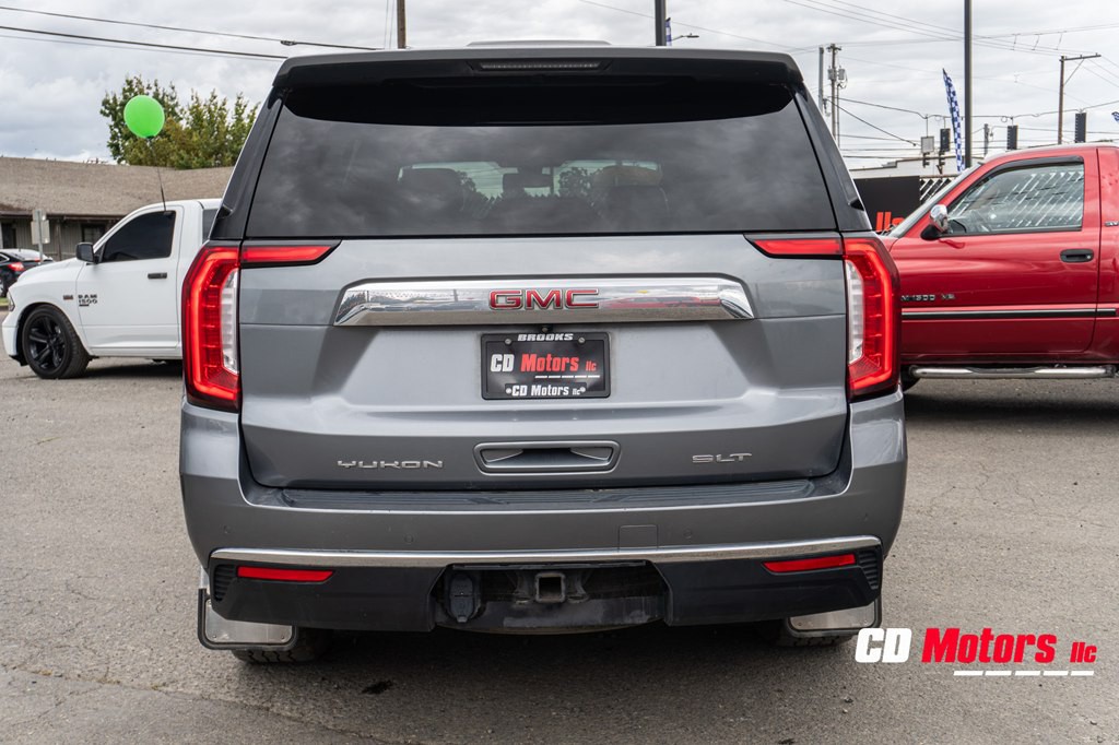 2022 GMC Yukon Image 8
