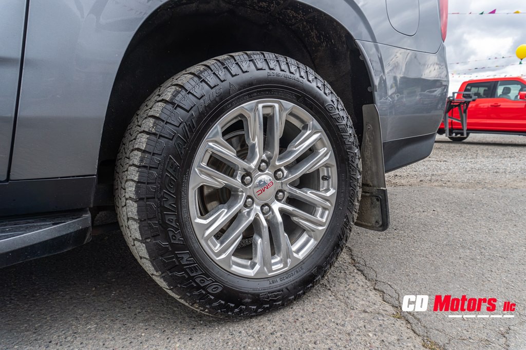 2022 GMC Yukon Image 11