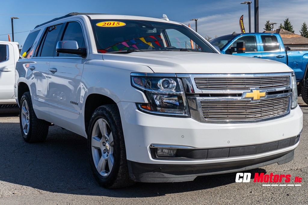 2015 Chevrolet Tahoe Image 2