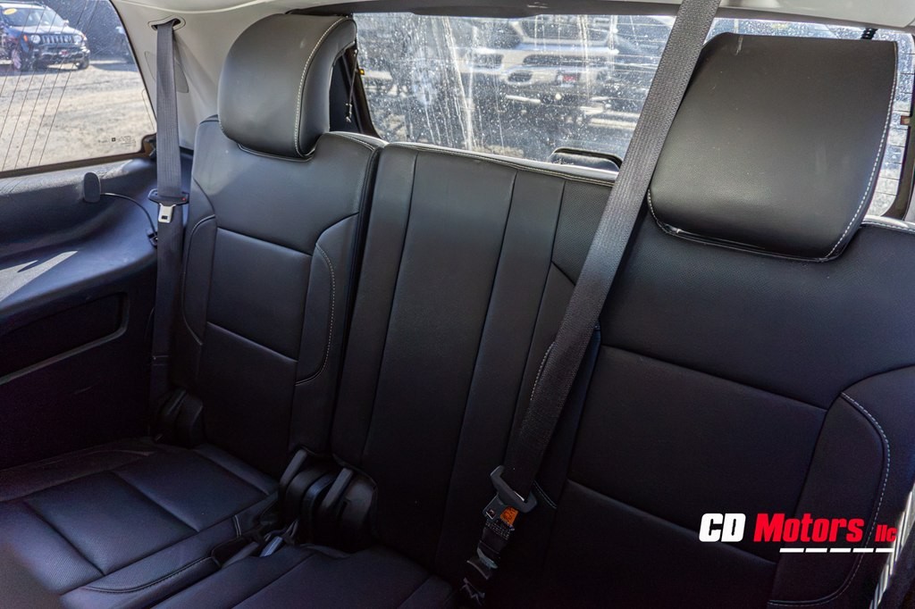 2015 Chevrolet Tahoe Image 17