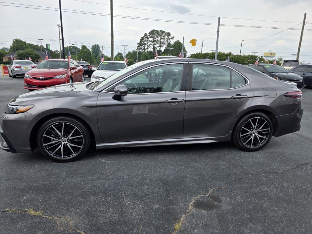 2021 Toyota Camry Image 4