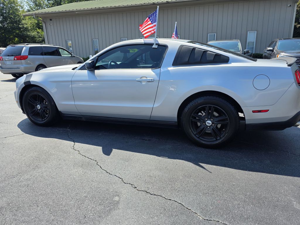 2012 Ford Mustang Image 7