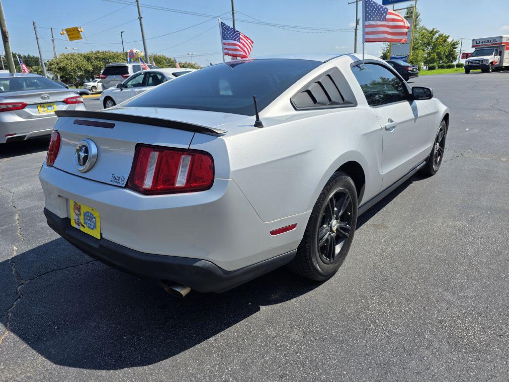2012 Ford Mustang Image 12