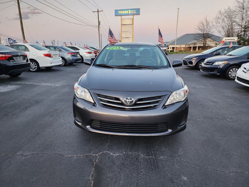 2013 Toyota Corolla Image 12