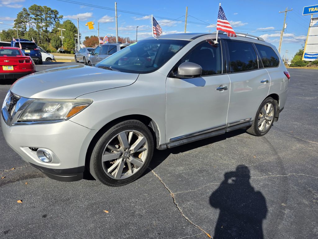 2015 Nissan Pathfinder Image 3