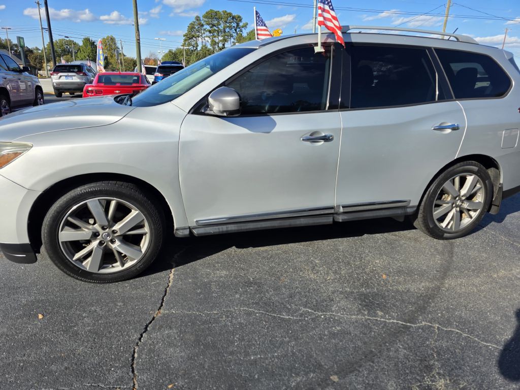 2015 Nissan Pathfinder Image 5