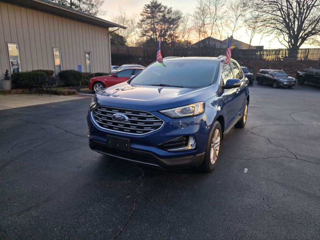 2020 Ford Edge Image 2