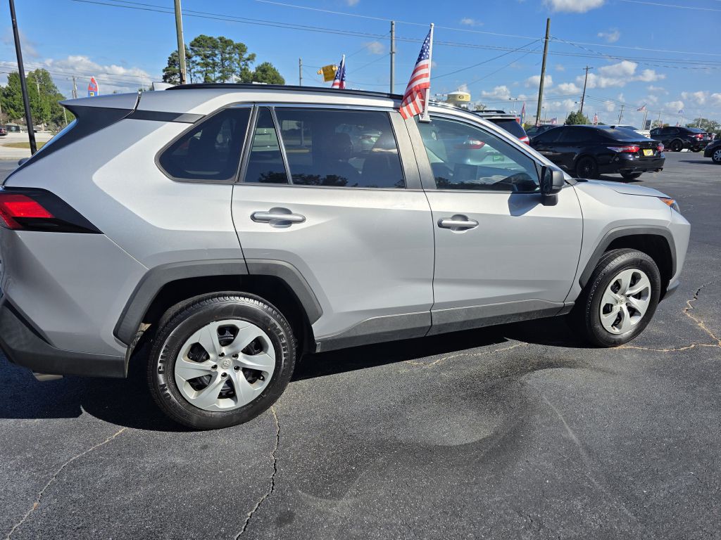 2019 Toyota Rav4 Image 10