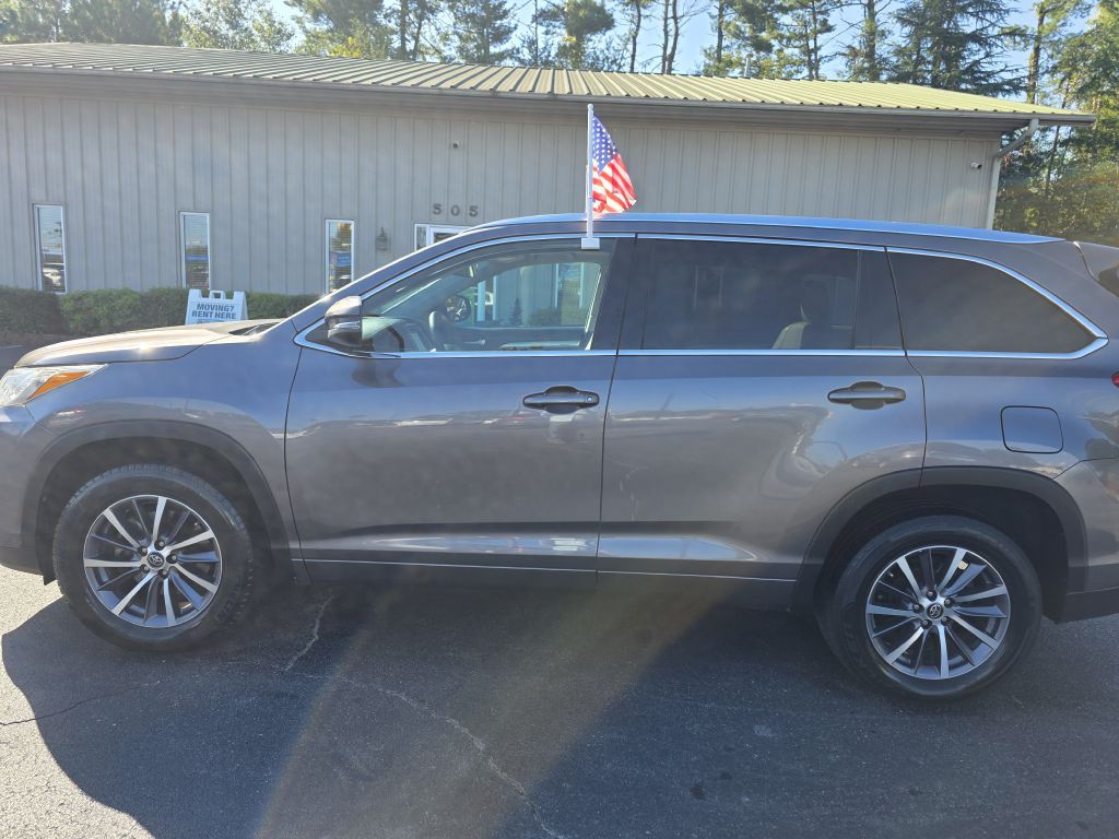 2018 Toyota Highlander Image 5