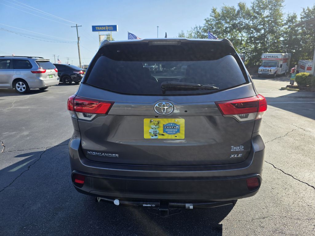 2018 Toyota Highlander Image 8
