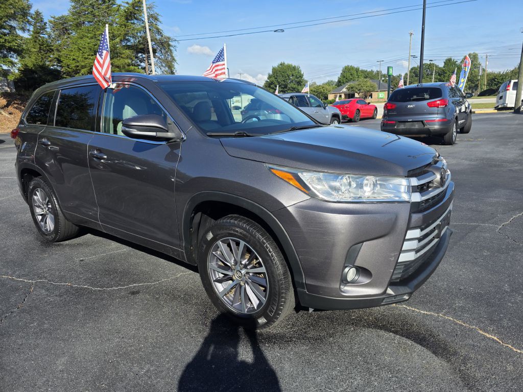 2018 Toyota Highlander Image 12