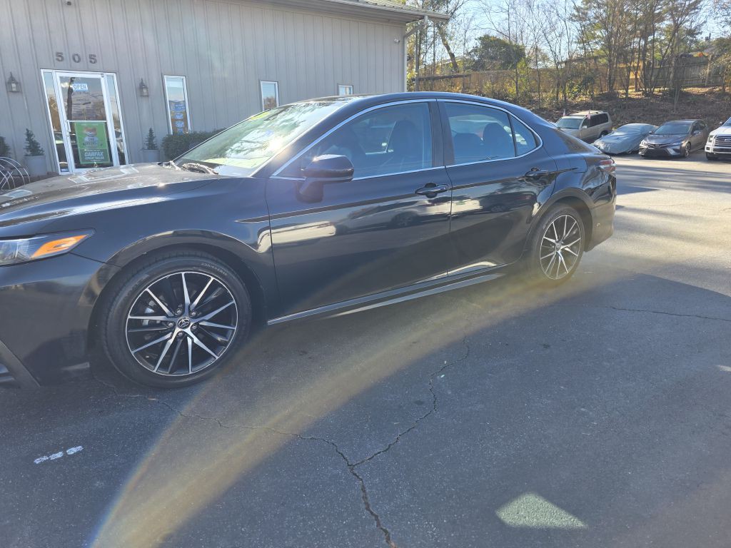 2021 Toyota Camry Image 4