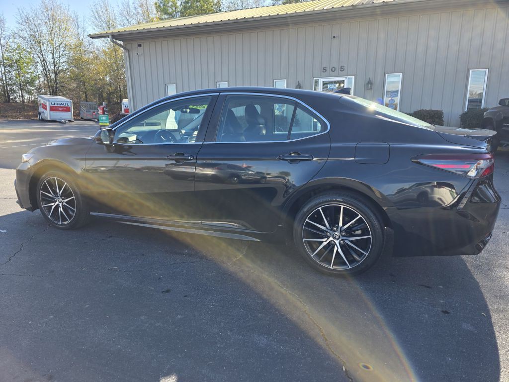 2021 Toyota Camry Image 6