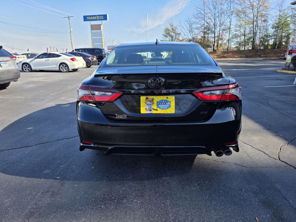 2021 Toyota Camry Image 8