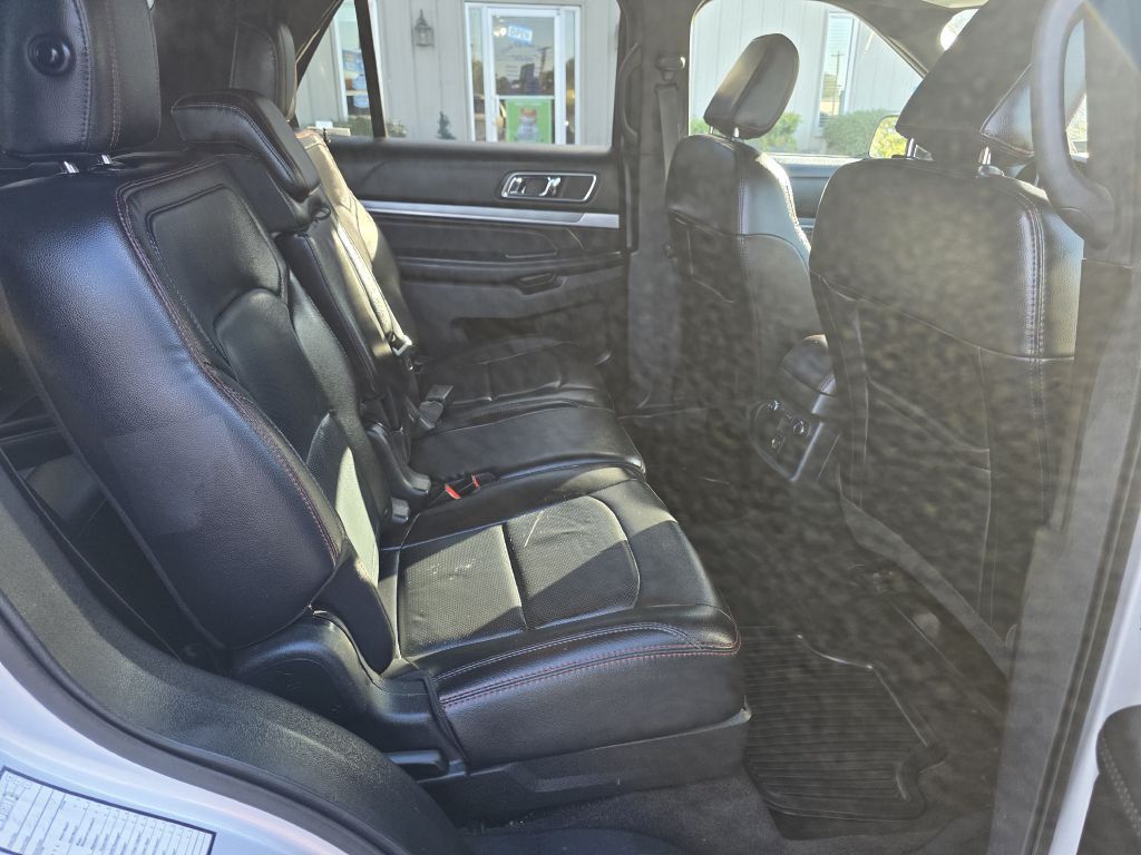 2019 Ford Explorer Image 20