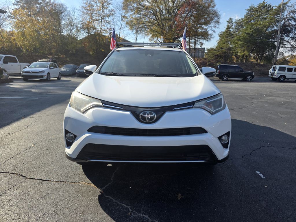 2018 Toyota Rav4 Image 1