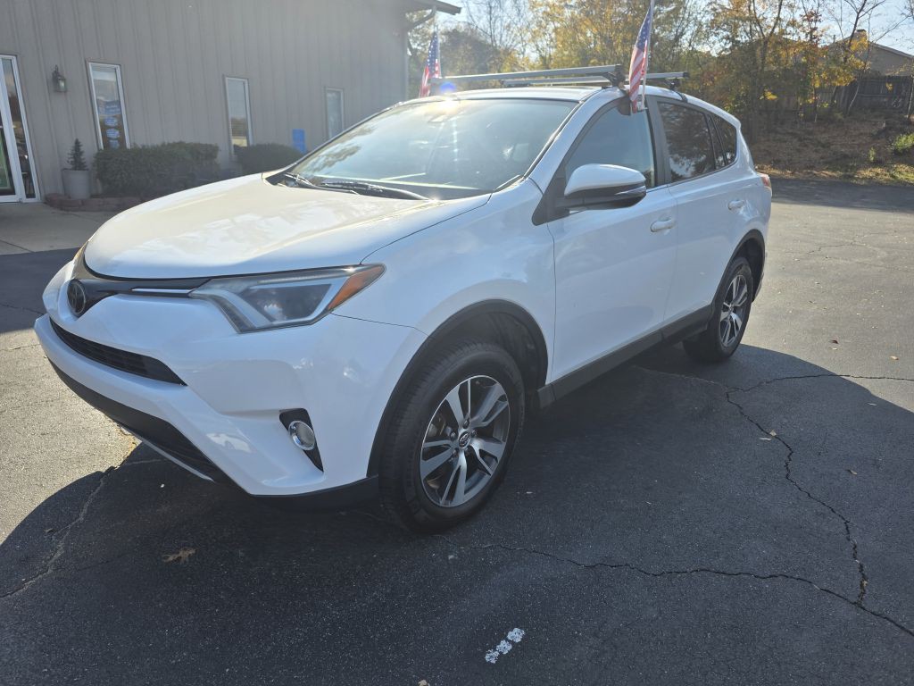 2018 Toyota Rav4 Image 3
