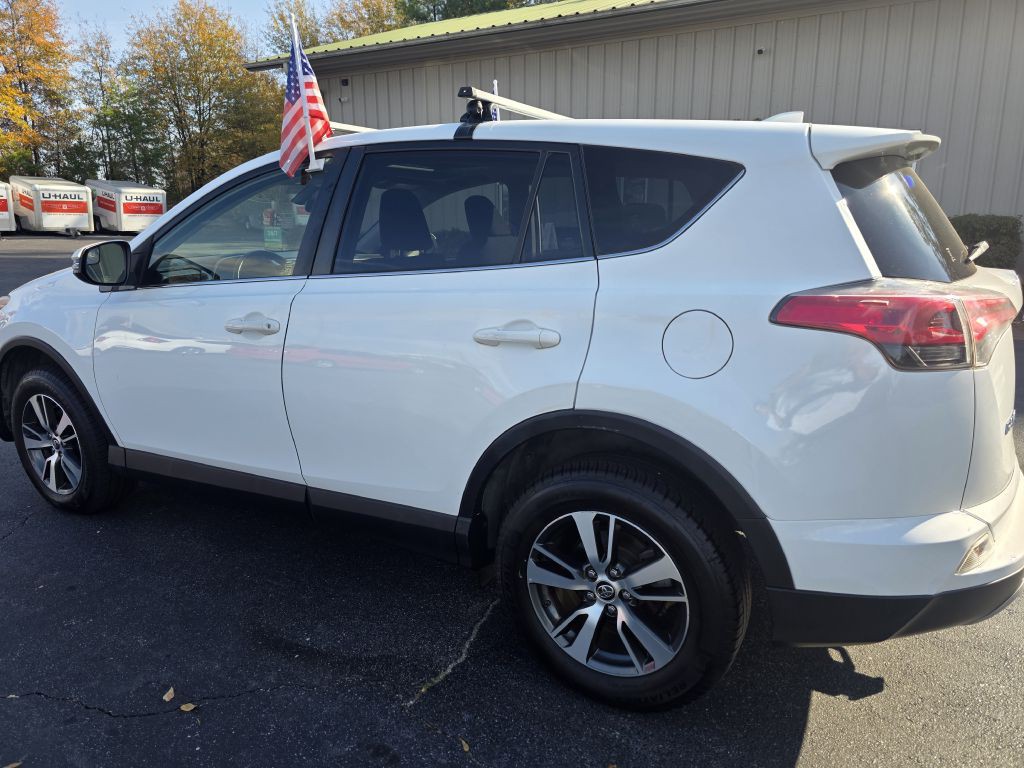 2018 Toyota Rav4 Image 7