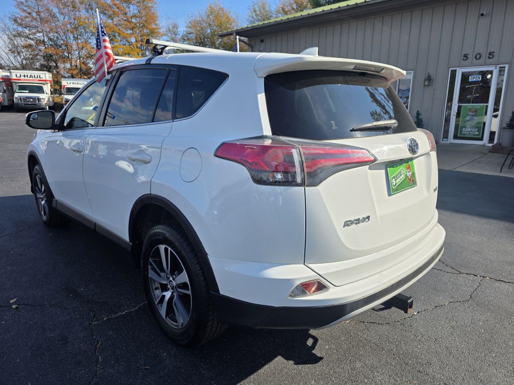 2018 Toyota Rav4 Image 8