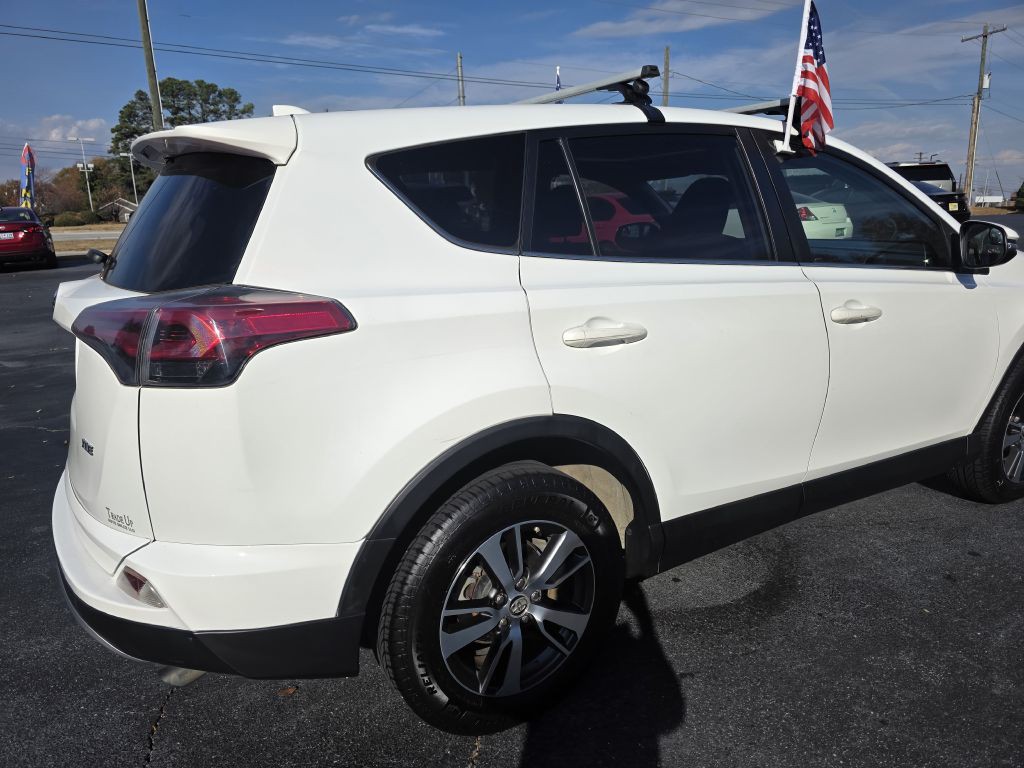 2018 Toyota Rav4 Image 10