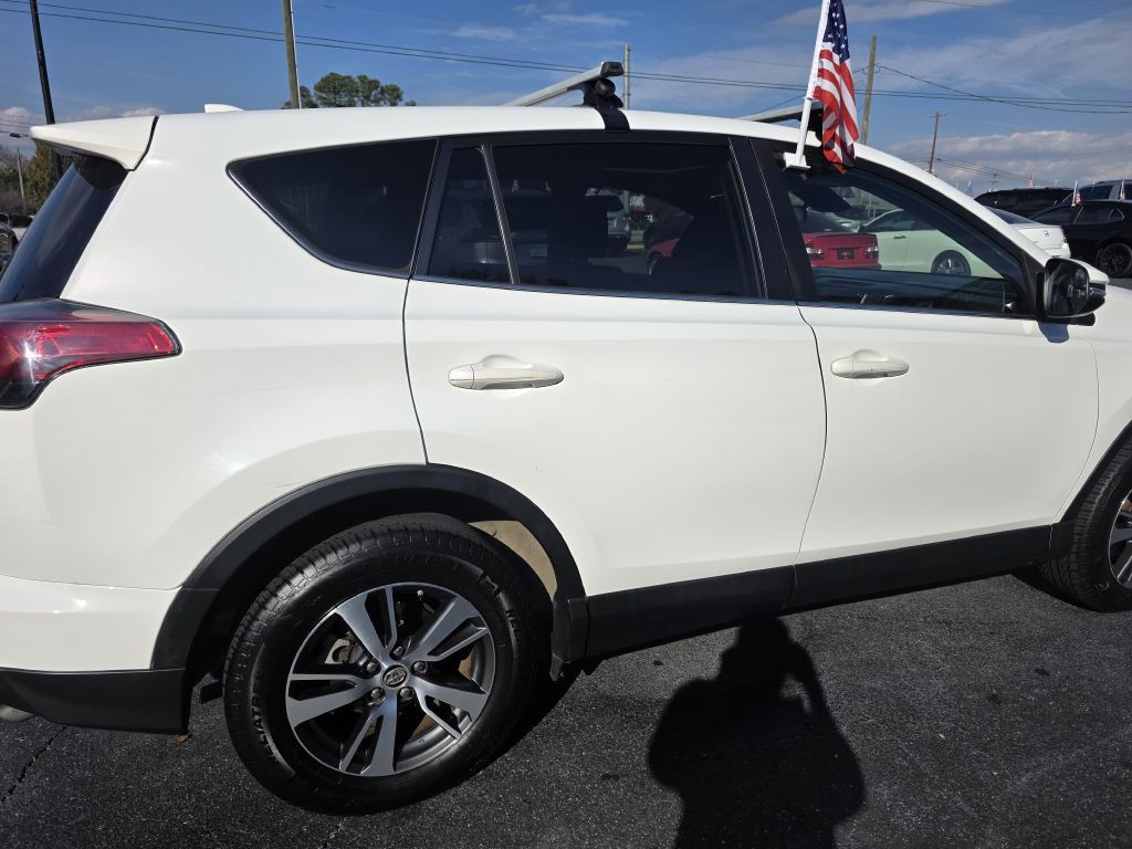 2018 Toyota Rav4 Image 11