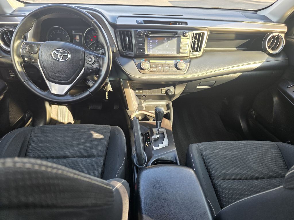 2018 Toyota Rav4 Image 16