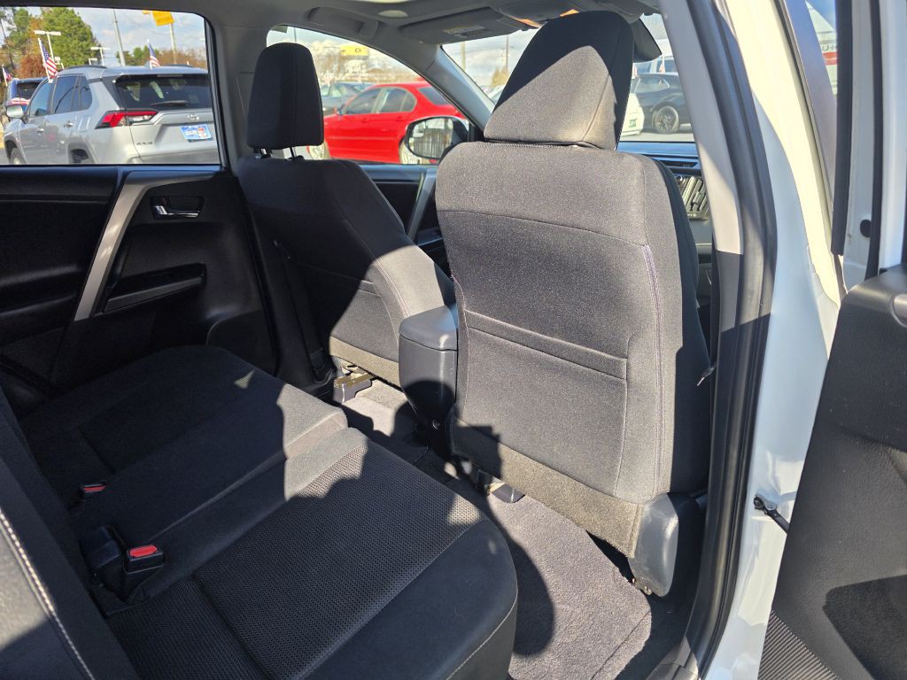 2018 Toyota Rav4 Image 20