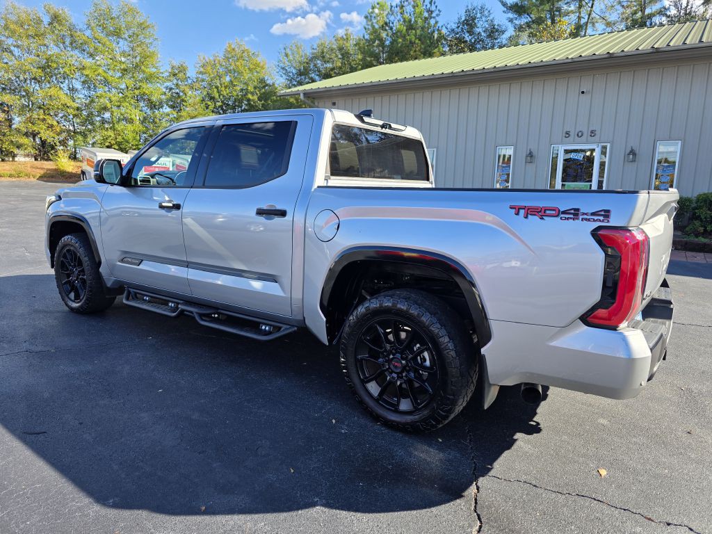 2022 Toyota Tundra Image 7