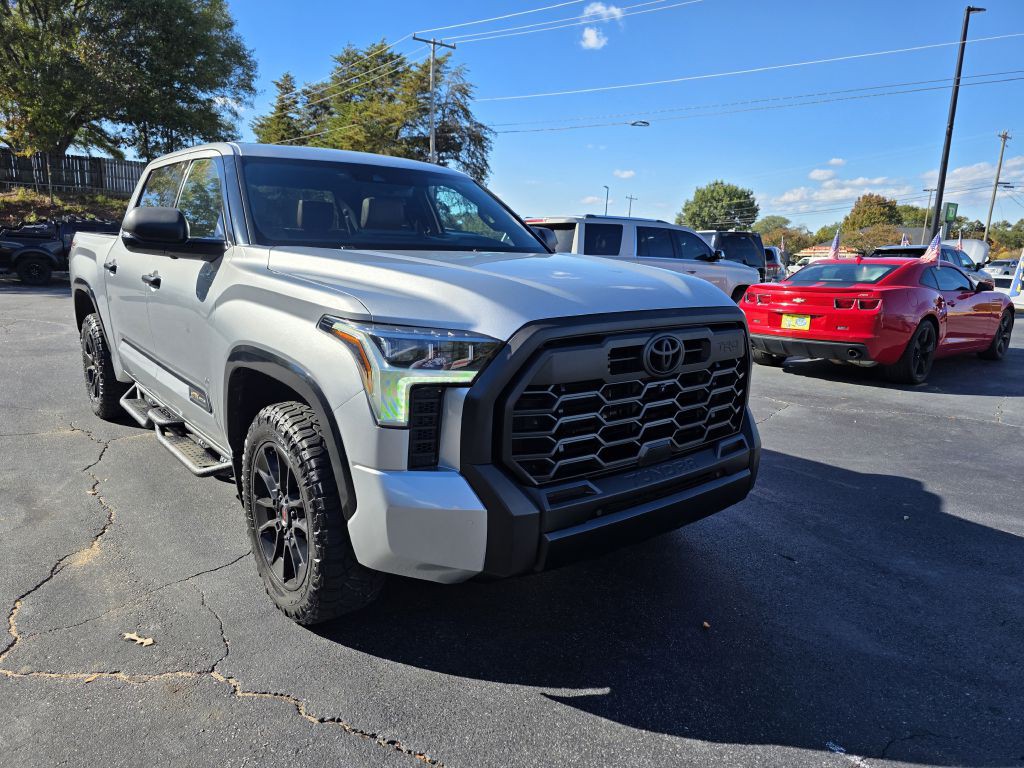 2022 Toyota Tundra Image 14
