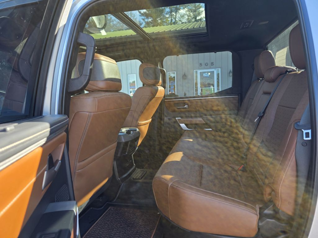 2022 Toyota Tundra Image 18