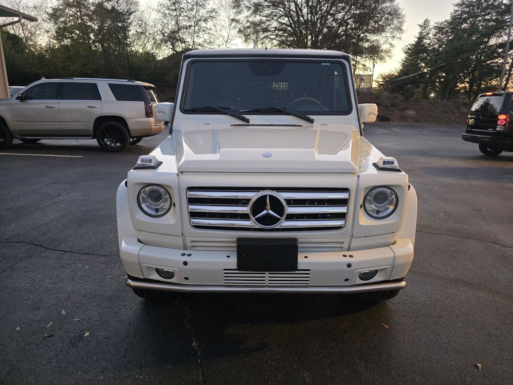 2011 Mercedes-Benz G-Class Image 2