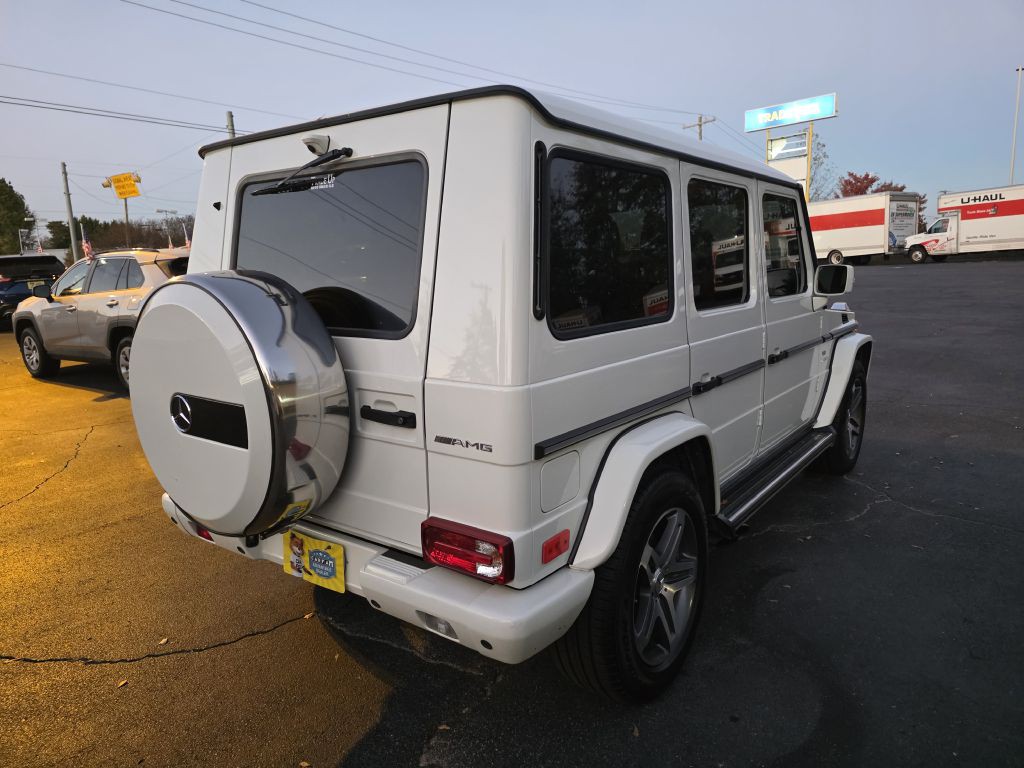 2011 Mercedes-Benz G-Class Image 9