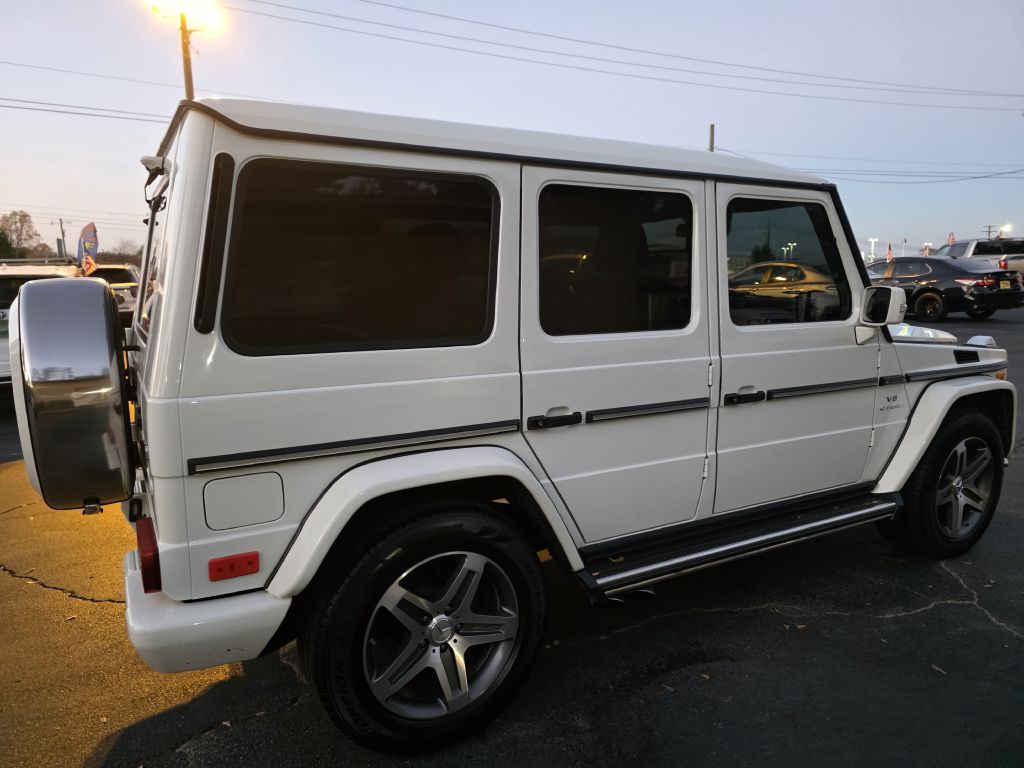 2011 Mercedes-Benz G-Class Image 11