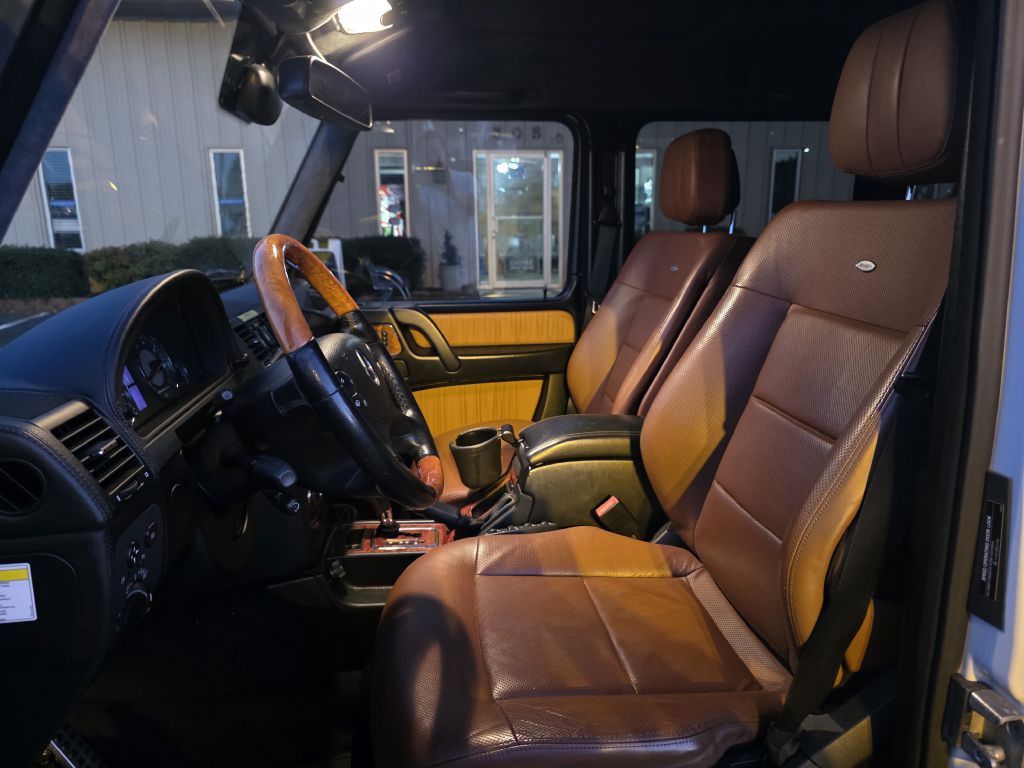 2011 Mercedes-Benz G-Class Image 14