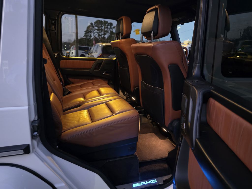 2011 Mercedes-Benz G-Class Image 20
