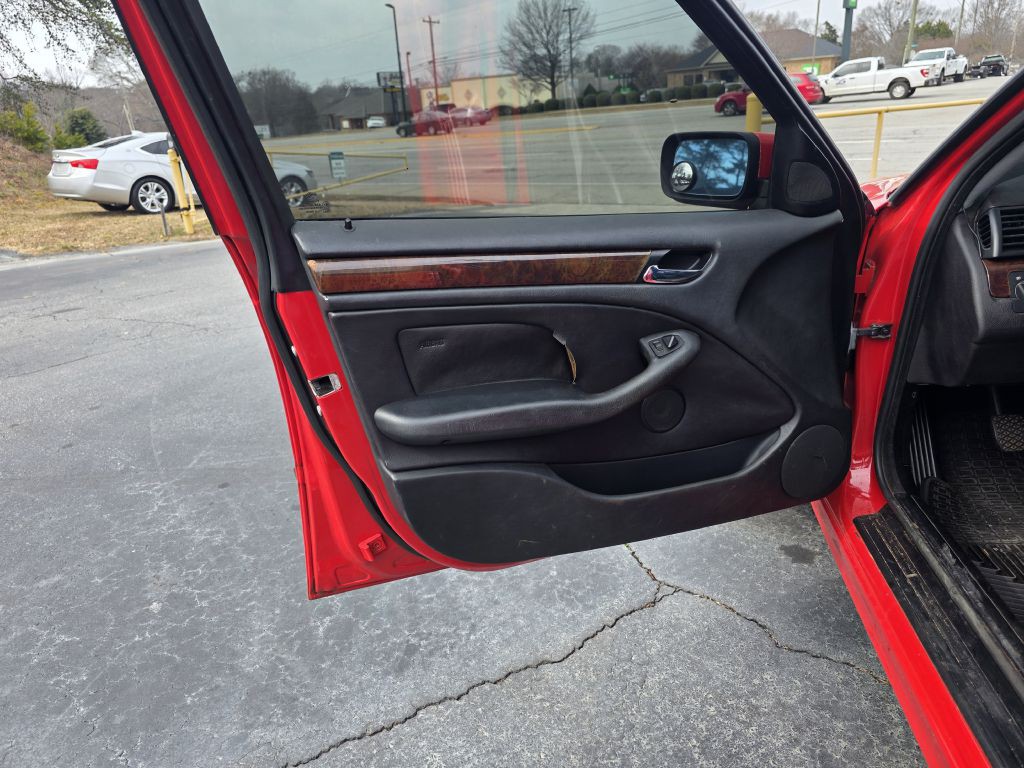 2004 BMW 3 Series Image 16