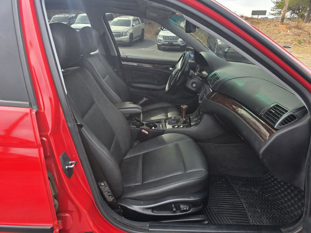 2004 BMW 3 Series Image 22