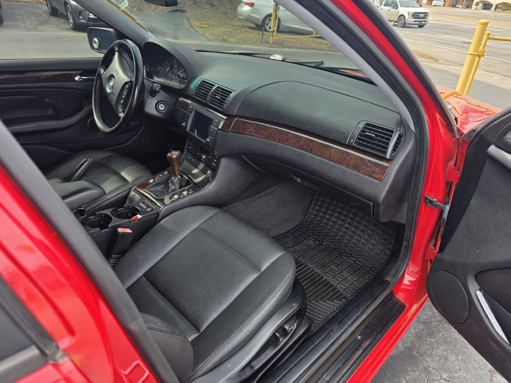 2004 BMW 3 Series Image 23